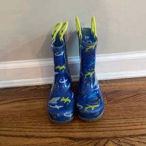 Boys rain boots toddler size 10 light up